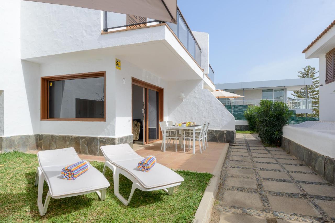 Bonito Bungalow Con Piscina Junto A La Playa San Bartolome Bagian luar foto